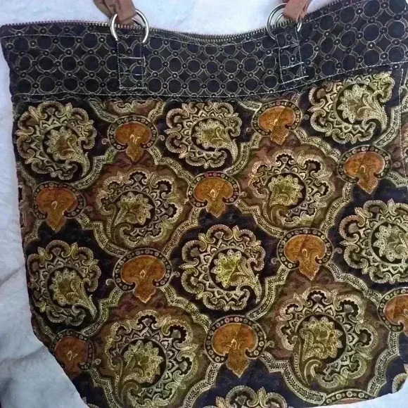 Paisley Tote - Picture 4 of 7
